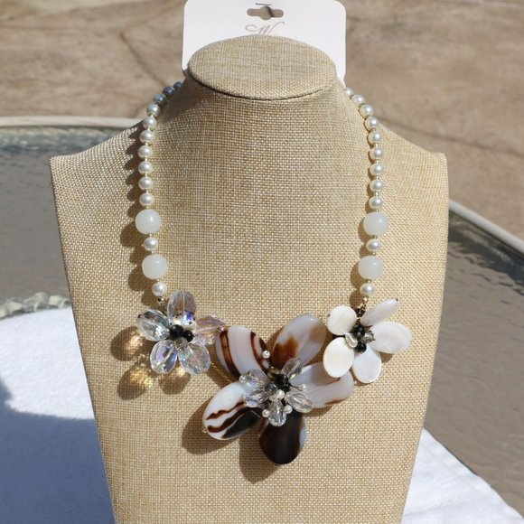 Large Agate Pearl & Mother of Pearl Flower Necklace Earring Set Chunky Handmade - Picture 3 of 6